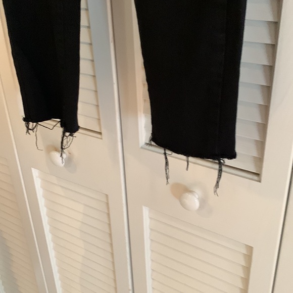 PAIGE Women’s Black Verdugo Ultra Skinny Ankle Jeans with Raw Hem Size 24 - Picture 6 of 12